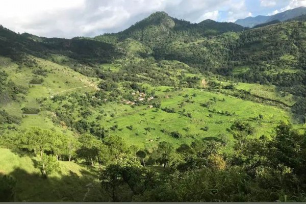 बैतडीको बाइम गाउँमा बिजुली बल्यो, स्थानीय हर्षित